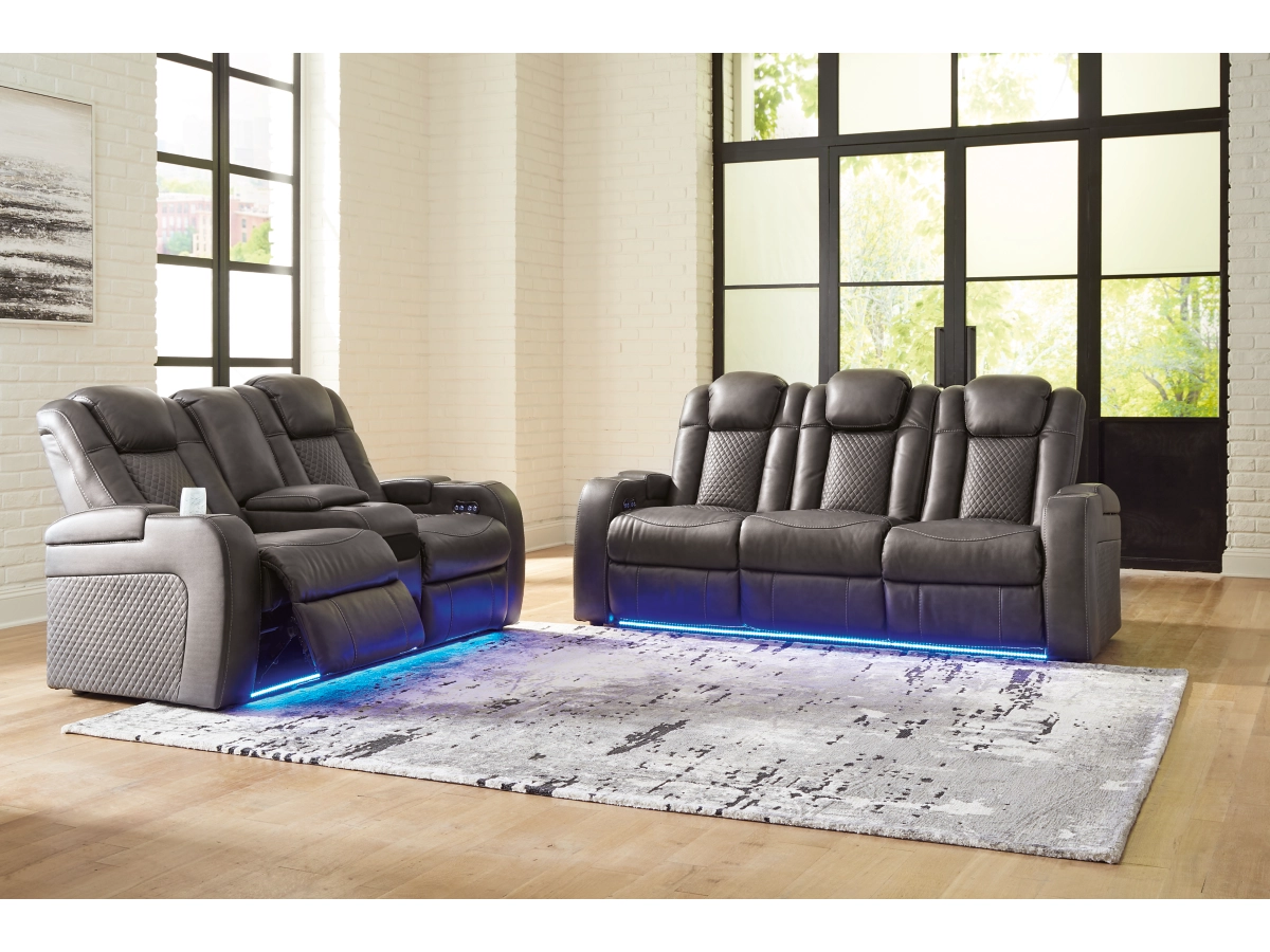 Fyne-Dyme Sofa and Loveseat